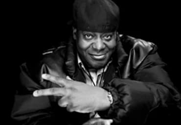 DJ CHUCK CHILLOUT